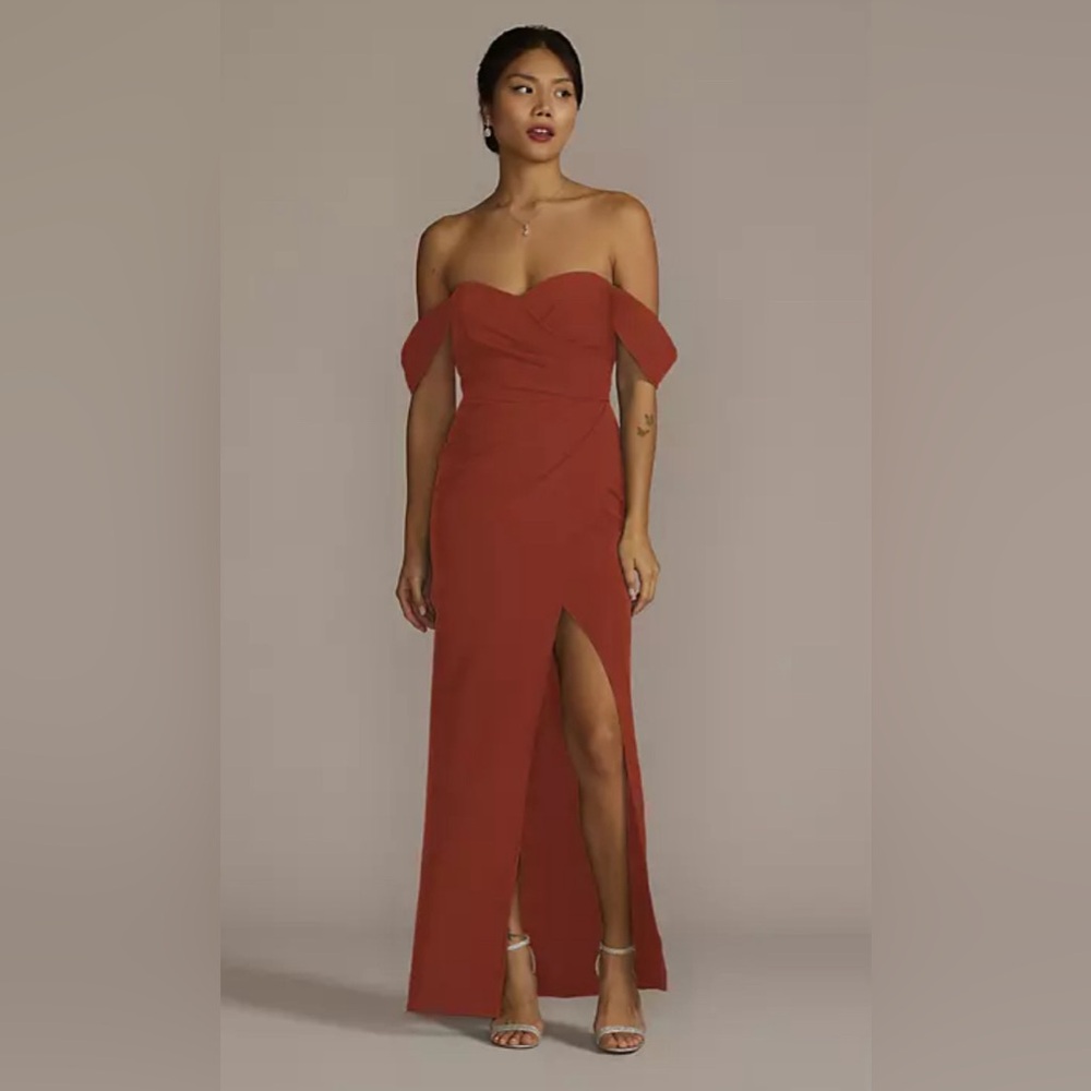 STRETCH CREPE OFF-THE-SHOULDER BRIDESMAID DRESS